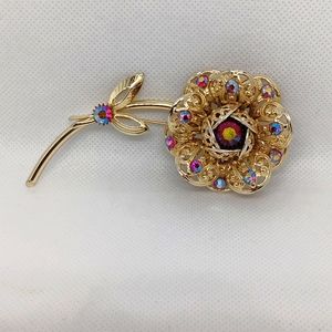 Sarah Coventry Rose Brooch Red